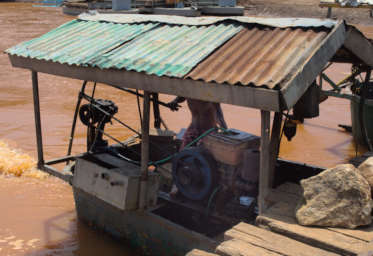 Kirindy Tsiribihina Ferry