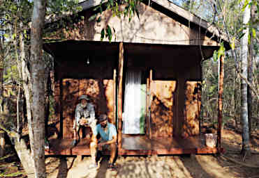 Kirindy Cabin, Gary & Sid